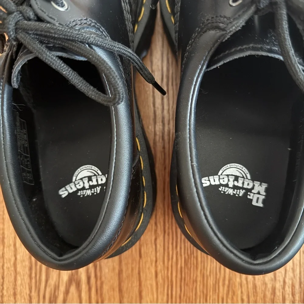8053 Leather Platform Casual Shoes - Women’s Size 10 (Like New/Rarely Worn) - Picture 4 of 12